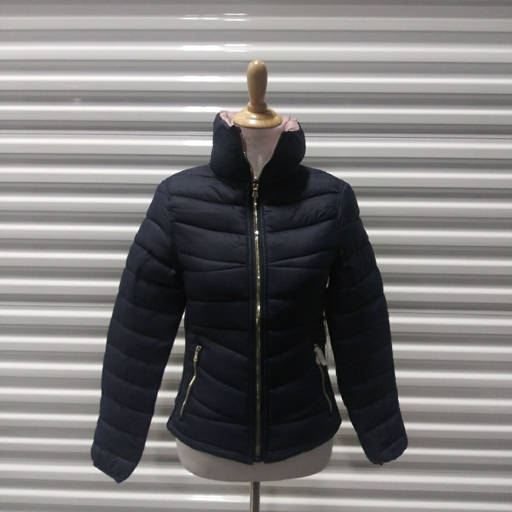 Reversible Puffer Jacket - Picture 3 of 6